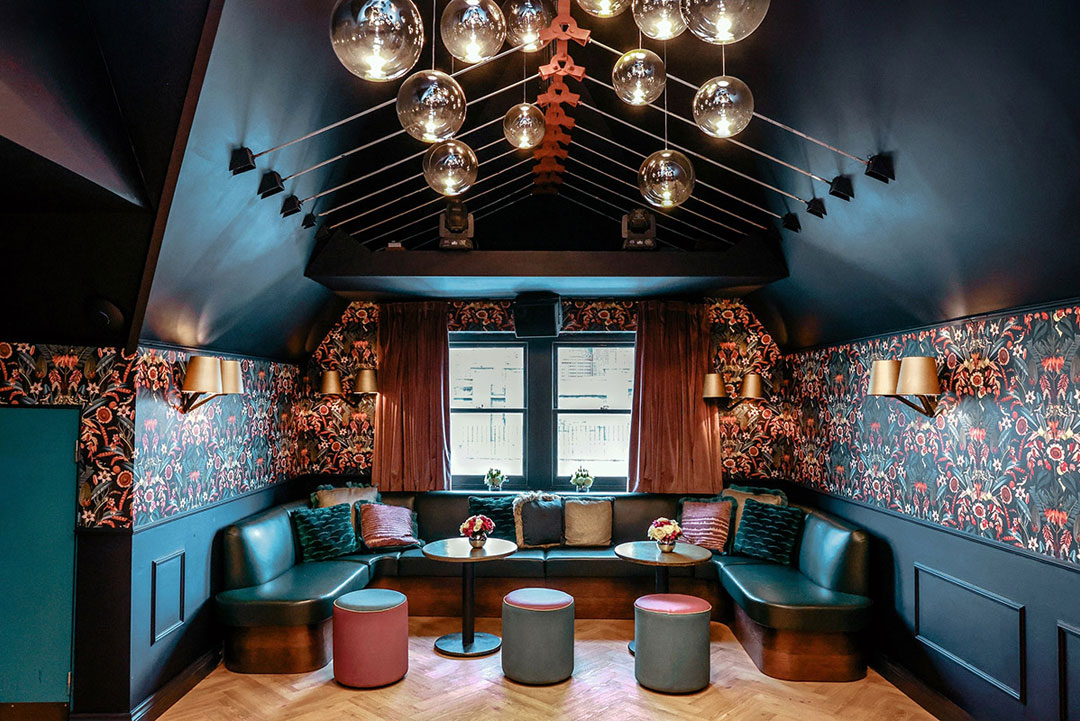 Albert’s-Champagne-Bar_gallery5