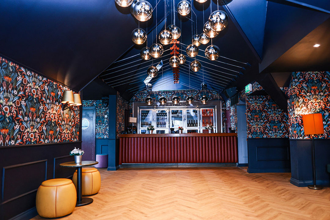 Albert’s-Champagne-Bar_gallery6